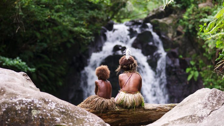 tanna-key-still-3-sisters-at-waterfall