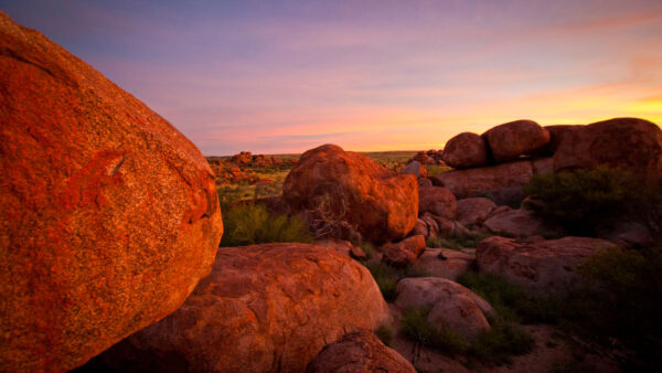 Karlu Karlu (Devils Marbles)